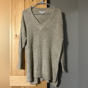 Women’s size Medium Oversize Vneck Sweater